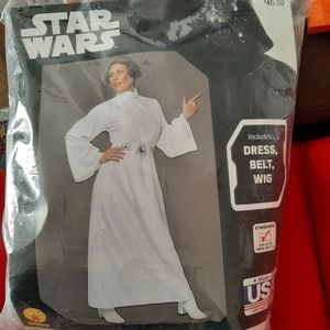 Adult Princess Leia Costume one size fits up to a 12